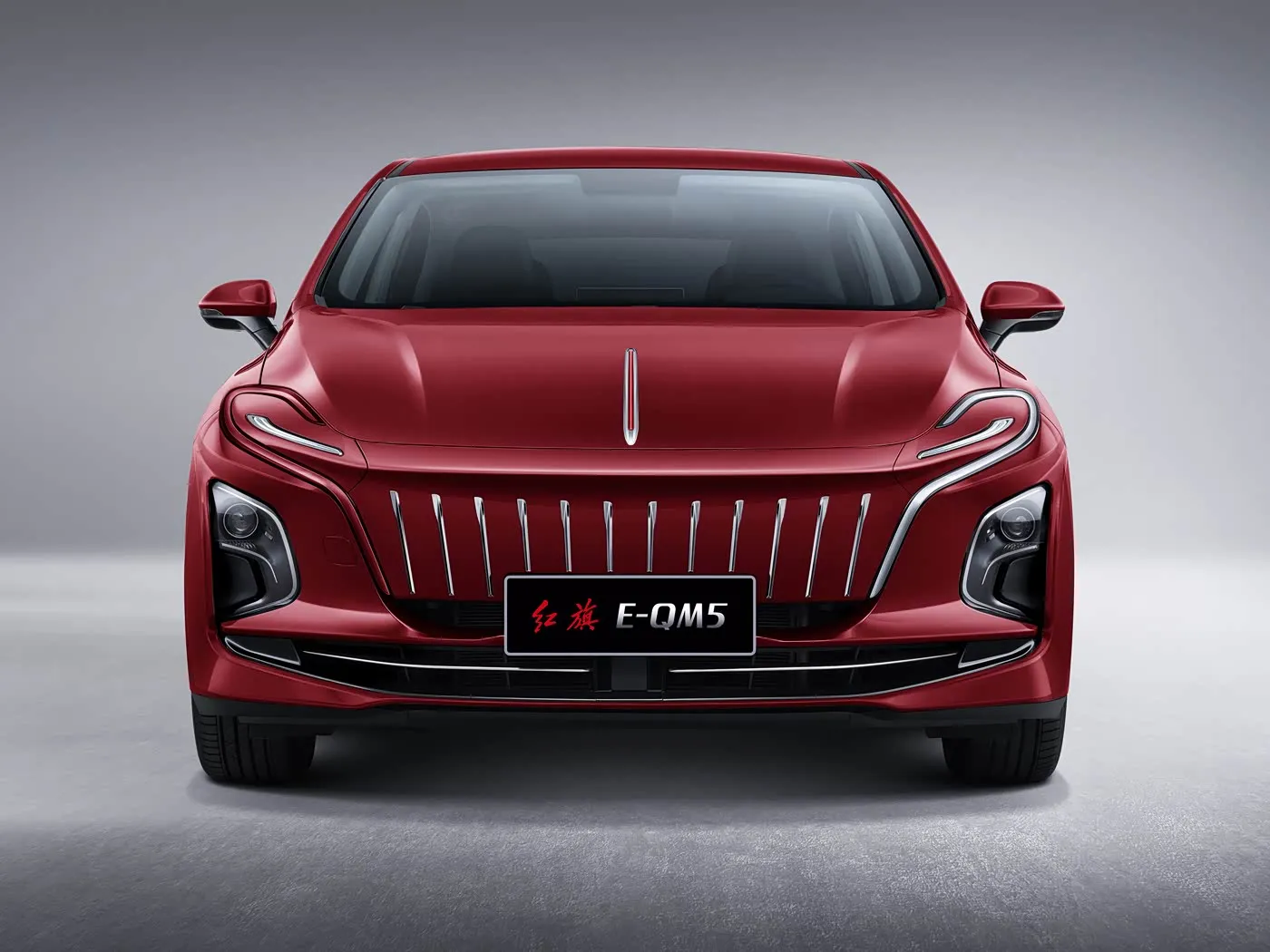 Hongqi E-QM5 מרווח EV סדאן ארוך בסיס גלגלים לטווח ארוך Pure Electric רכב אנרגיה חדש