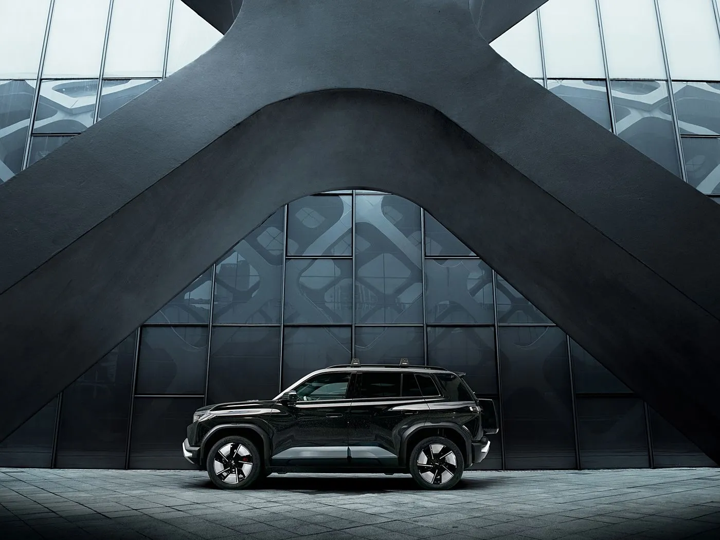 BYD Equation Leopard Titanium 3 SUV קומפקטי חשמלי טהור עם טווח CLTC של 501 ק"מ, L2 ADAS וביצועי AWD/RWD 4 דלתות ו-5 מושבים ובקרת שיוט במהירות מלאה
