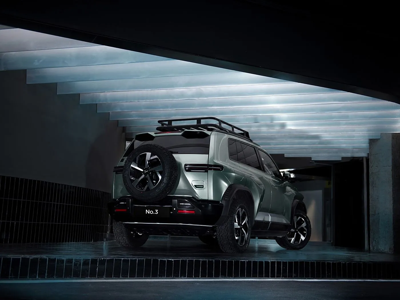 BYD Equation Leopard Titanium 3 SUV קומפקטי חשמלי טהור עם טווח CLTC של 501 ק"מ, L2 ADAS וביצועי AWD/RWD 4 דלתות ו-5 מושבים ובקרת שיוט במהירות מלאה