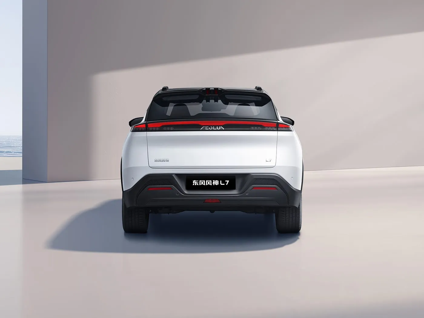 Dongfeng Aeolus L7: EV/PHEV SUV 5 מושבים פרימיום נגיעות עור מושבי טווח ארוך רכב אנרגיה חדש