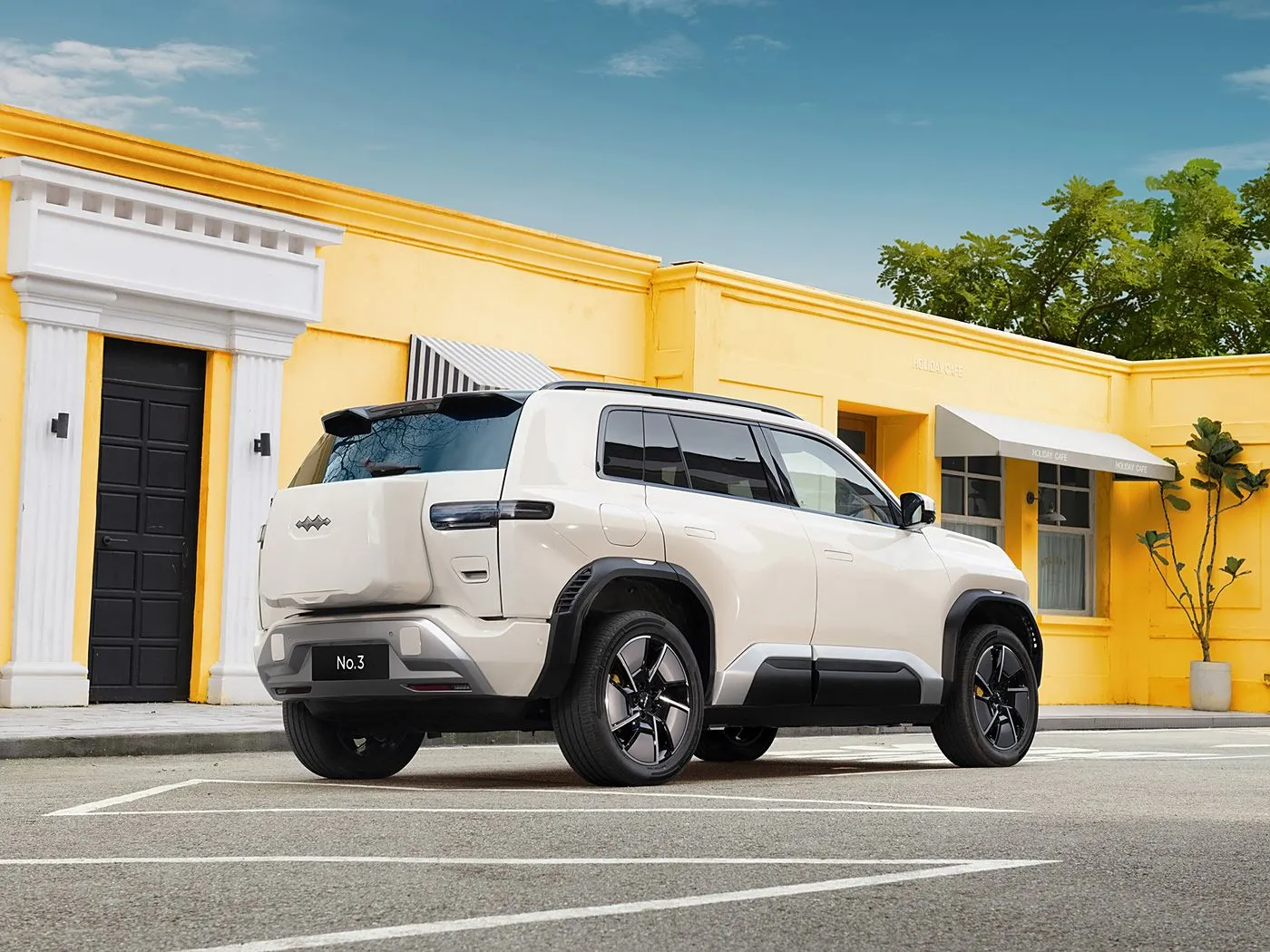 BYD Equation Leopard Titanium 3 SUV קומפקטי חשמלי טהור עם טווח CLTC של 501 ק"מ, L2 ADAS וביצועי AWD/RWD 4 דלתות ו-5 מושבים ובקרת שיוט במהירות מלאה