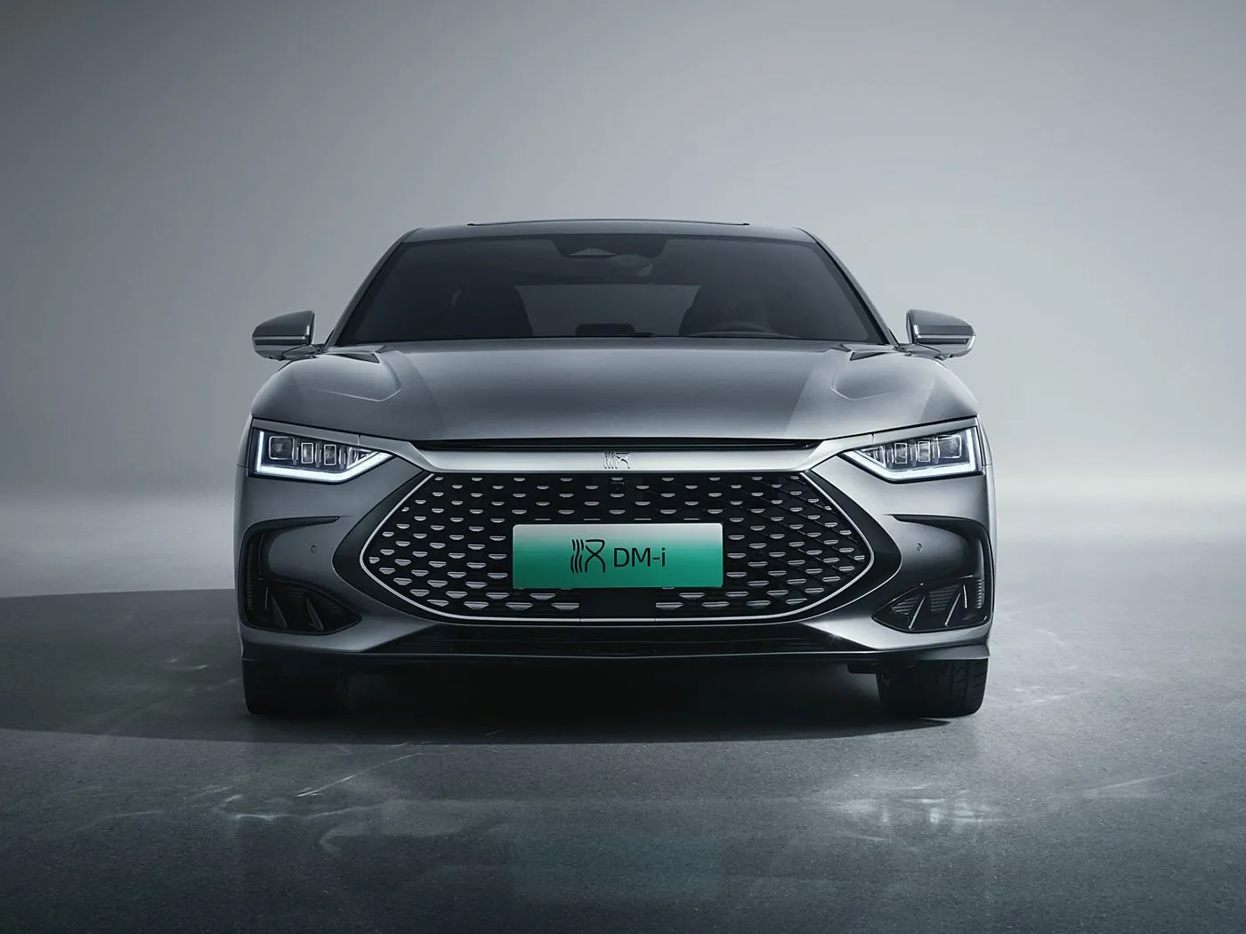 BYD Han EV/DM-i סדאן יוקרה מחשמלת עם כוח כפול מנוע וטכנולוגיה מתקדמת NEW ENERGE