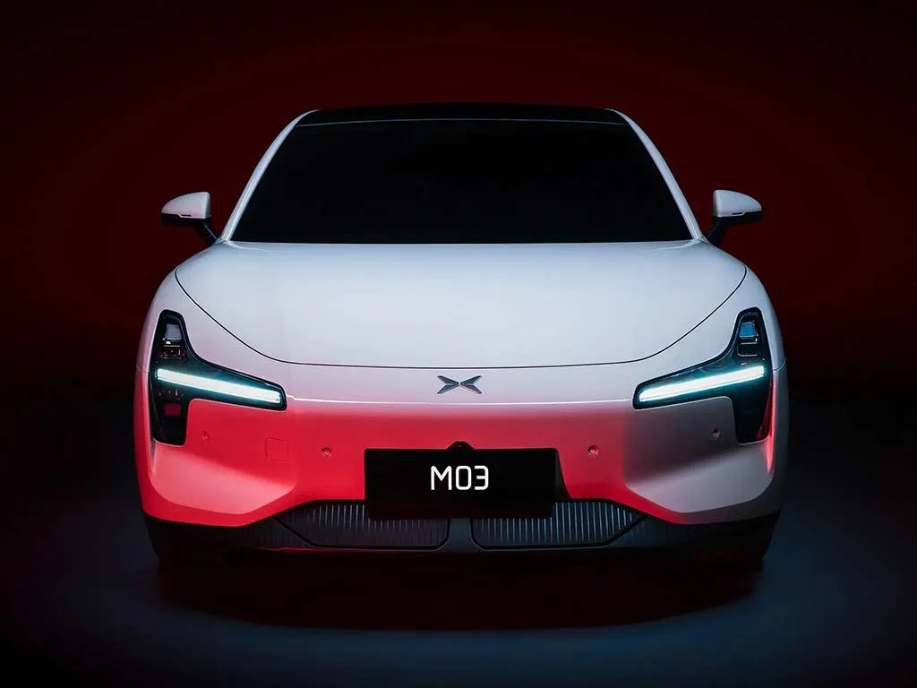 Xiaopeng 2025 Mona M03 סדאן חשמלית לטווח ארוך 515 ק"מ חדש לרכב SUV & Hatchback EV סוללת ליתיום