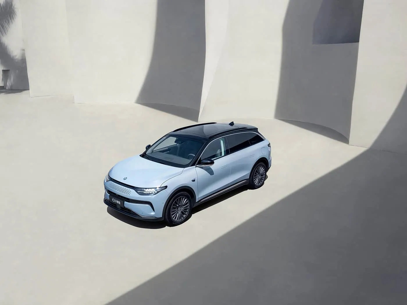 Leapmotor C11 גרסה נוחות היברידית רכב שטח חשמלי PHEV רכב עם טווח מורחב רכב אנרגיה חדש