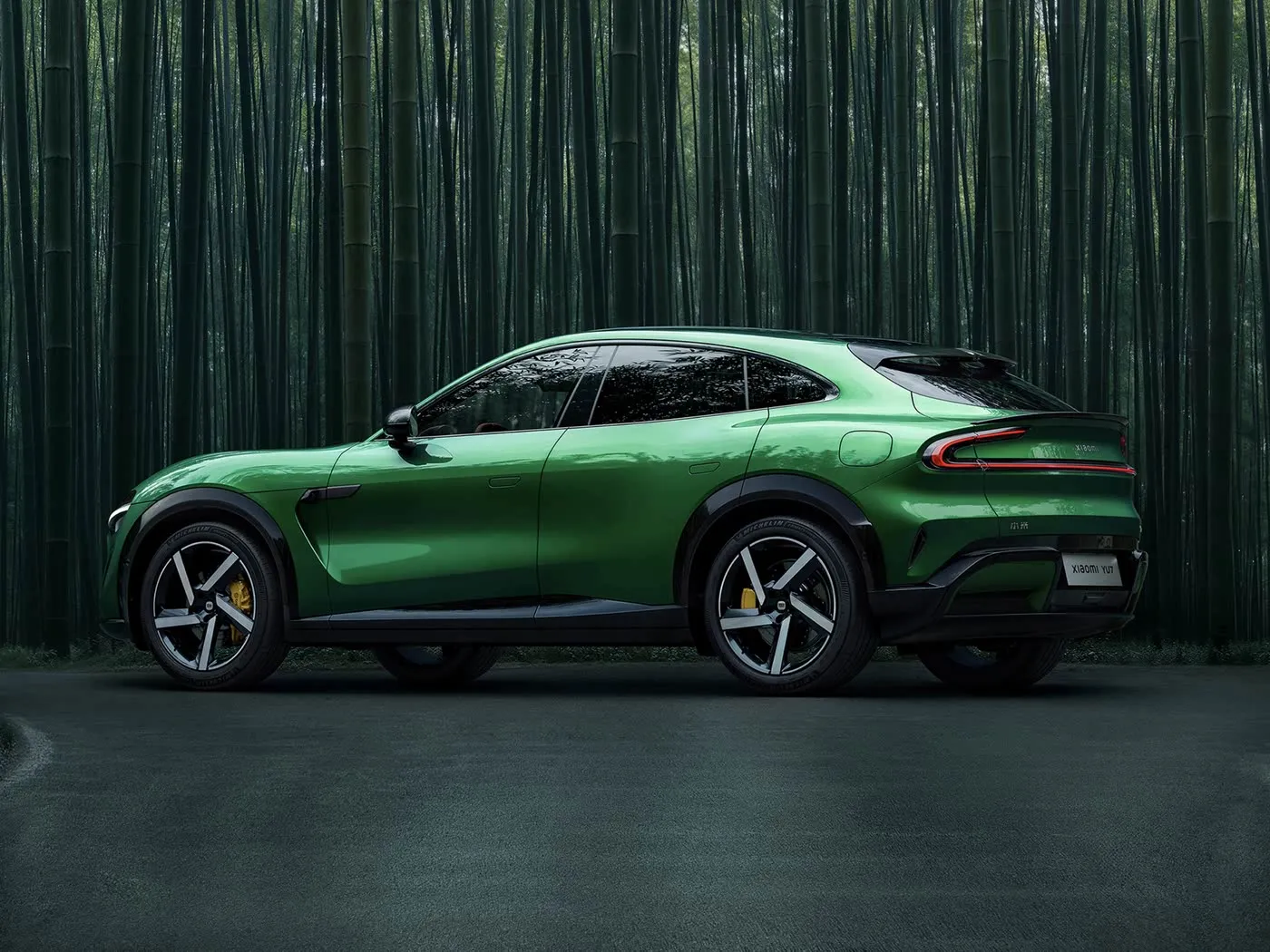 HOT SALE XIAOMI YU7 NEW ENERGY VEHICLE EV SUV ארוך טווח בסיס גלגלים 5 מושבים מסך אינץ'