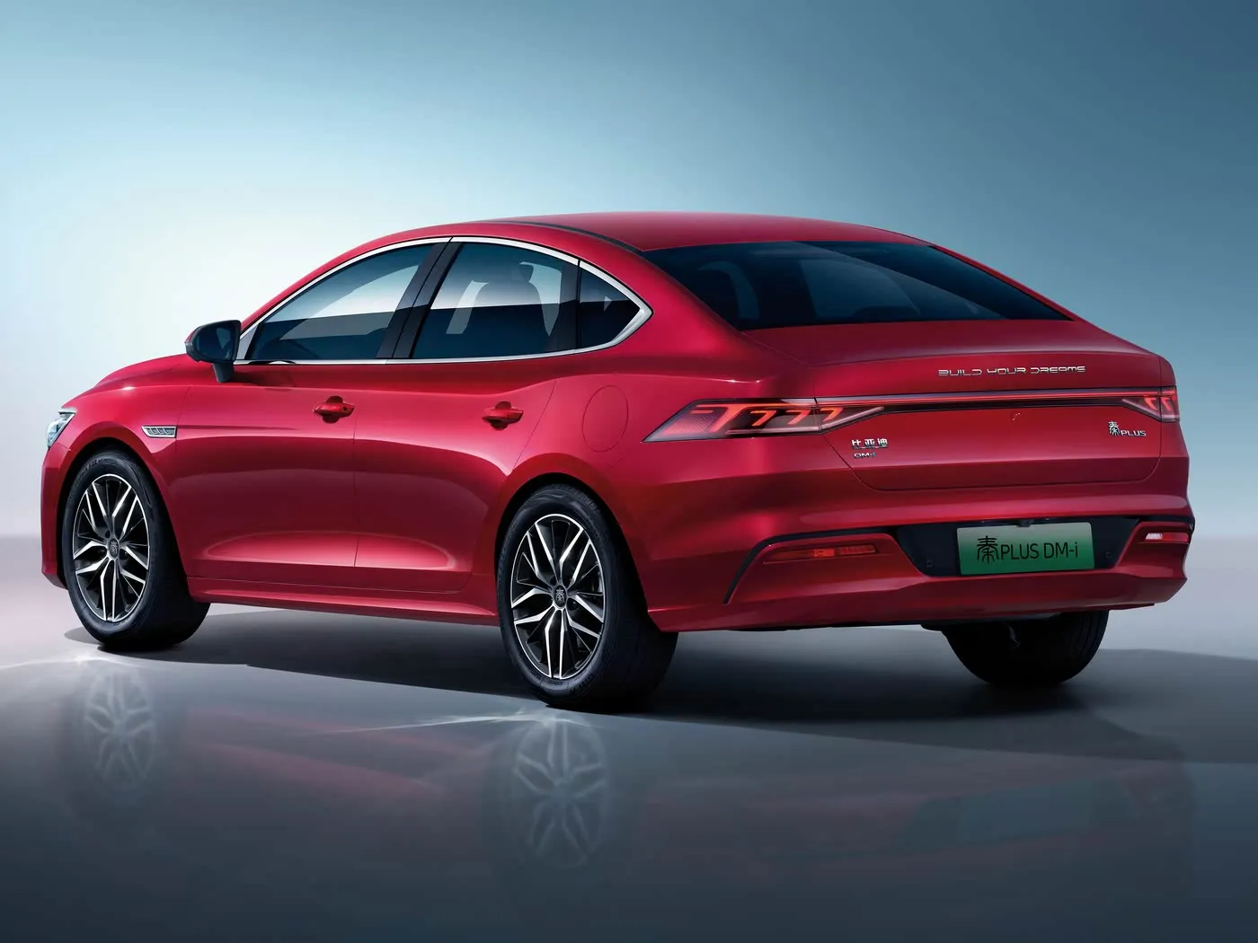 BYD Qing Plus רכב שטח חשמלי היברידי רכב אנרגיה חדש רכב EV משופר מנוע EV היגוי שמאלי סדאן מותאם למנוע חיפוש