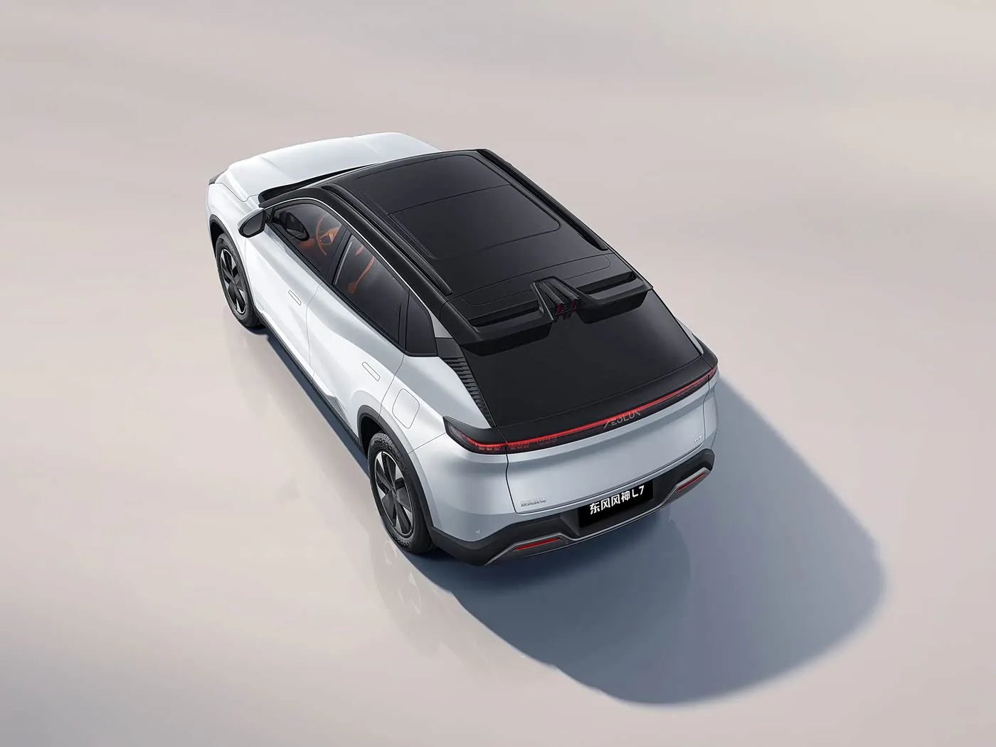 Dongfeng Aeolus L7: EV/PHEV SUV 5 מושבים פרימיום נגיעות עור מושבי טווח ארוך רכב אנרגיה חדש